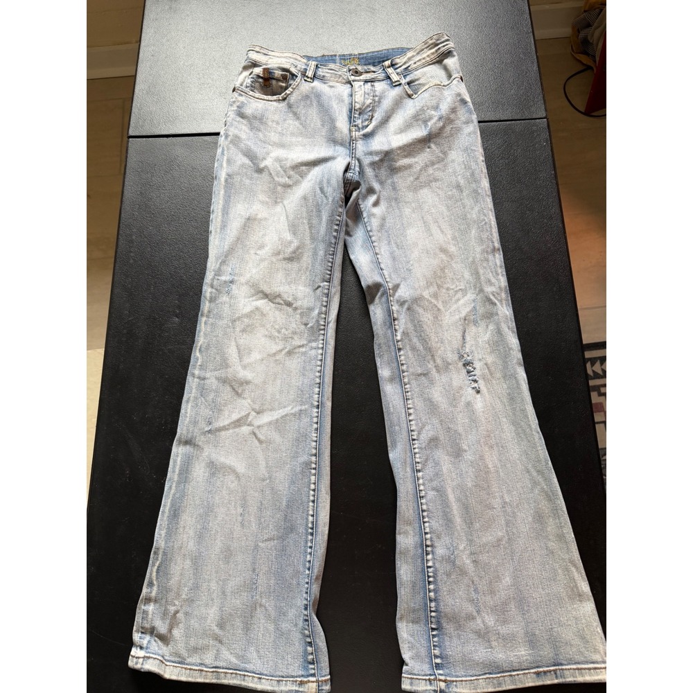 Worn by Melissa Matsuoka Light Wash Flare Jeans Low Rise Distressed Denim 30x31